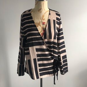 Wrap shirt with ties